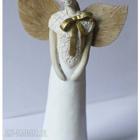 Anielica ślubna z złotą wstążką - anioł ceramiczny handmade