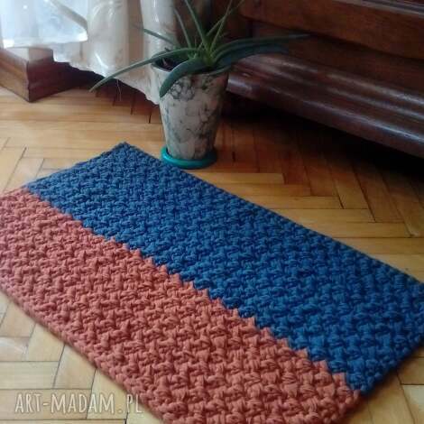 dwukolorowy dywanik dywan ze sznurka szydełku, chodnik