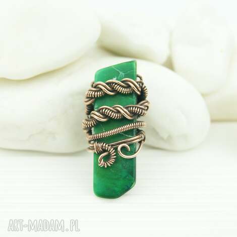 jaspis cesarski broszka wire wrapping, miedziana biżuteria, broszka z kamieniem