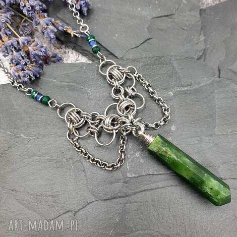 Omnis Lapis - naszyjnik chainmaille - tajemniczy nefryt - kianit kyanit, długi naszyjnik