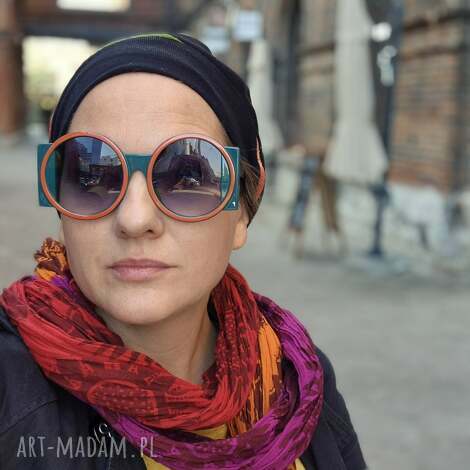 czapka boho rozmiar m uniwersalny,dobra na codzienne noszenie, na podszewce,uwaga poezja