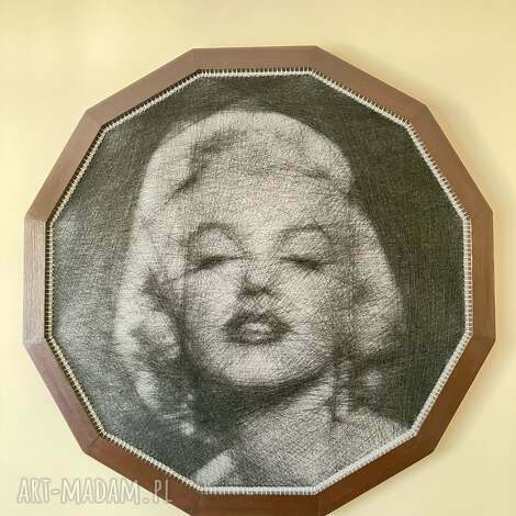 Obraz z nici Marilyn Monroe - ręcznie robiony string art 84x84 cm