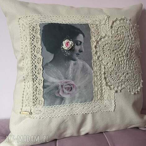 Poszewka retro 40x40 cm beżowa - handmade Pracownia Sylii