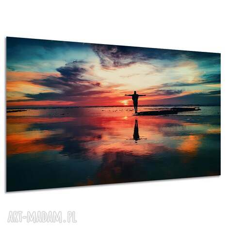 Obraz na płótnie - Człowiek 2, zachód słońca nad morzem 120x80 cm