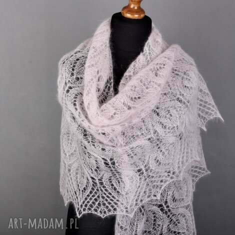 delikatna chusta w ażurowe liście - bladoróżowa, dla kobiety prezent