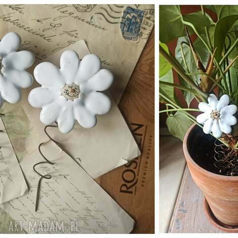 Stokrotki ceramiczne na sprężynce do doniczki - białe i beżowe, drucik 16 cm