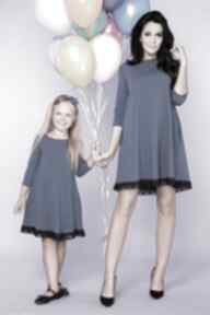 Komplet dla mamy i córki, elegancka sukienka z koronką, model 25, chabrowy tessita
