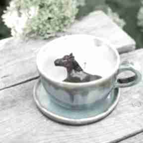 Filiżanka z koniem wapienniki do kawy gniadosz ok 340 ml ceramika azul horse na prezent