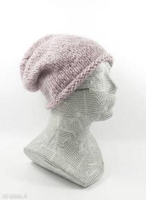 Luźna czapka na drutach boho melanż różowy beanie nerd hipster uniseks reka production