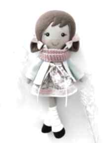 Malowana lala mela z szalikiem lalki dollsgallery, przytulanka, niespodzianka, zabawka