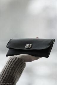 Czarny portfel z ozdobnym zapięciem happy art portmonetka, do torebki, na prezent, etui, skóra