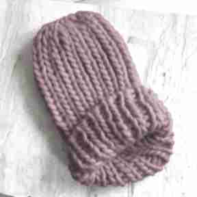 Czapka beanie chunky magenta handmade różowa wełniana zimę gruba