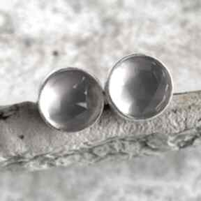 Kolczyki z fasetowanym chalcedonem d178 artseko sztyfty, srebrne, z kamieniem, szare