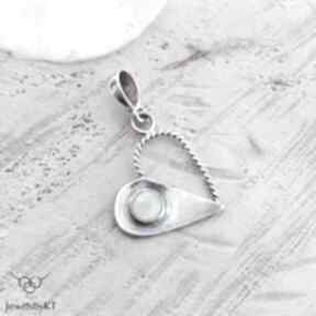 Opalowe serduszko - wisior jewelsbykt srebrny, zawieszka, serce, biżuteria z kamieniami, opal
