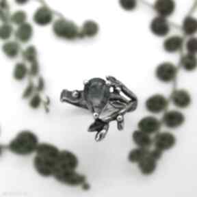 Srebrny pierścionek z agatem mszystym i listkami, r 16 artymateria gałązka, leśny, agat