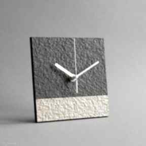 Industrialny zegar ze złotym pasem zegary studio blureco nowoczesny stojący, stylowy