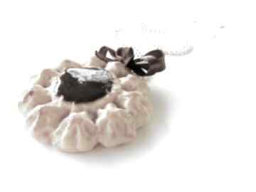 Naszyjnik ciasteczko z kremem czekoladowym naszyjniki anibyleco, modelina, fimo, masa