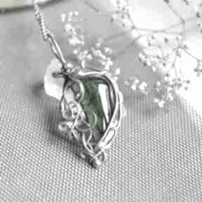 Zielona elegancja - naszyjnik retro naszyjniki pracownia miedzi z wisiorem, wisior, biżuteria