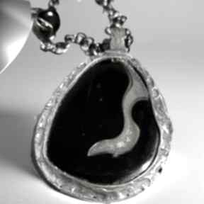 Unikatowy wisior z czarnym agatem estera grabarczyk miedziany, biżuteria, autorska