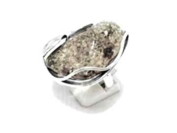 Srebrny pierścionek z pięknym bursztynem bałtyckim my choice, srebro925, rękodzieło