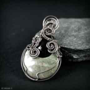 Wisiorek z unakitem i onyksem blue pearl art unakit, onyks, wisior, dla niej, wire wrapping