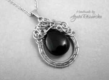 Wisiorek z onyksem, wire wrapping wisiorki agata rozanska onyks, stal chirurgiczna