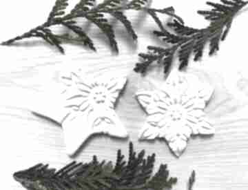 Pod choinkę? Zestaw 2 gwiazdek w bieli ceramika ana bożonarodzeniowe, ceramiczne, świąteczne
