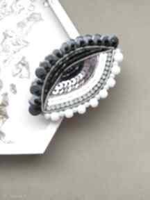 Fioletowa broszka oko aura accessories, oko, haftowana biżuteria, z koralikami
