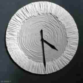 Oryginalny zegar ścienny masa strukturalna handmade beżowy 30 cm