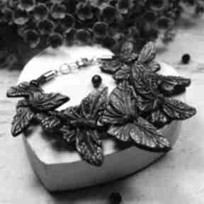 z motylami. Bransoletka motylki, czarne. Biżuteria motyle kameleon