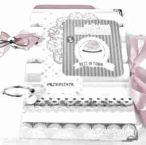 Delicious cupcake - przepiśnik z przekładkami scrapbooking albumy wrzosowisko przepisy