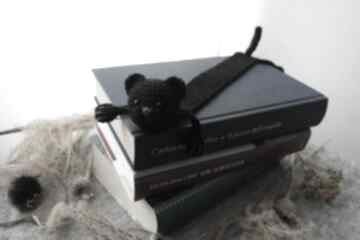 Zakładka do książki czarny kotek wernika kot, dla kociej mamy, kociego taty, mola książkowego