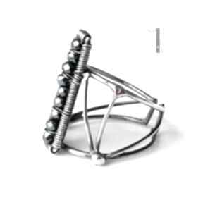Simple - srebrny pierścionek z hematytem miechunka srebro, hematyt, kobiecy, nowoczesny