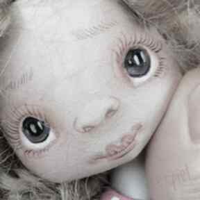 Aniołek - lalka kolekcjonerska figurka tekstylna ręcznie szyta