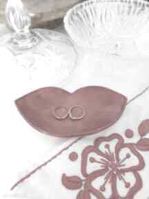 ceramiczne ceramika wooden love usta, podstawka, talerzyk, na biżuterię