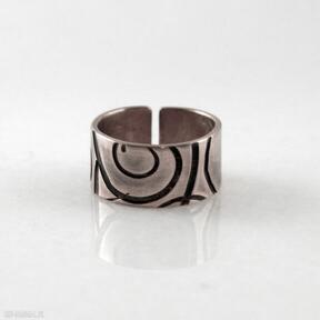 Spirale - rozm S caltha miedziany pierścionek, obrączka, szeroka szerolki minimalistyczna