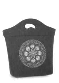 Filcowa torba z haftem łowickiej katarzyna wesolowska haft, filc, torebka, wycinanka