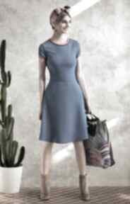 Sukienka z lamówkami blue voyage kasia miciak design, lamówki, elegancka, uniwersalna, midi