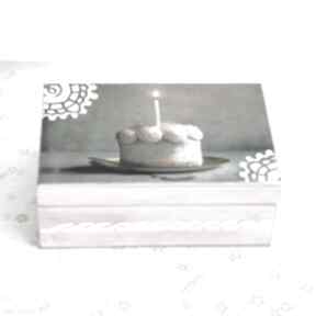 Pudełko drewniane - torcik urodzinowy pudełka mały koziołek, urodziny, koziołkowe love