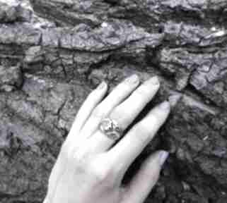 Duży pierścień kwiat cyrkonia metal silver trees pierścionek, srebro 925, srebrny925