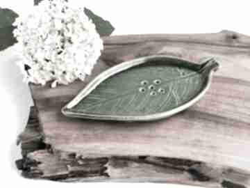 Ceramika, mydelniczka podstawka na mydło, handmade liść ceramiczny prezent