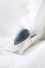Srebrny pierścień z apatytem dziki królik apatyt, pierścionek, biżuteria regulowana obrączka