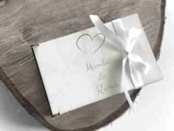 Pudełko na pieniądze ślub, motyw serce fabryqaprzytulanek drewniane