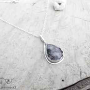 Kropla czaroitu - jewelsbykt srebrny naszyjnik, klasyczna, biżuteria z kamieniami, czaroit