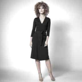 Monica black night - kopertowa sukienki milita nikonorov elegancka, ponadczasowa, uniwersalna