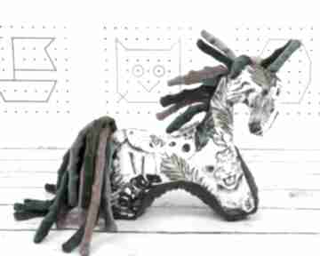 Koń zwierzęta sawanny - przytulanka sensoryczna maskotki nuva art dla niemowląt, konik