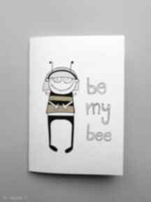 "be my bee" kartka składana scrapbooking cruelly cool, pszczółka, miłość