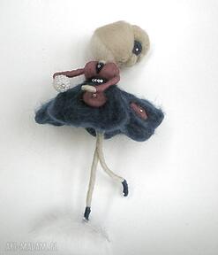 Wróżka balerina tańcząca piórku mobil waldorf lalka prezent filc