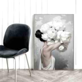 zatopiona w kwiatach - format 50x70 cm hogstudio plakat, plakaty, kobieta, kwiaty, modny