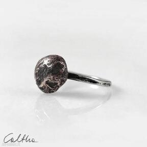 Kamyk - srebrny z miedzią rozm 8 2210-04 caltha pierścionek, nieregularny minimalistyczna